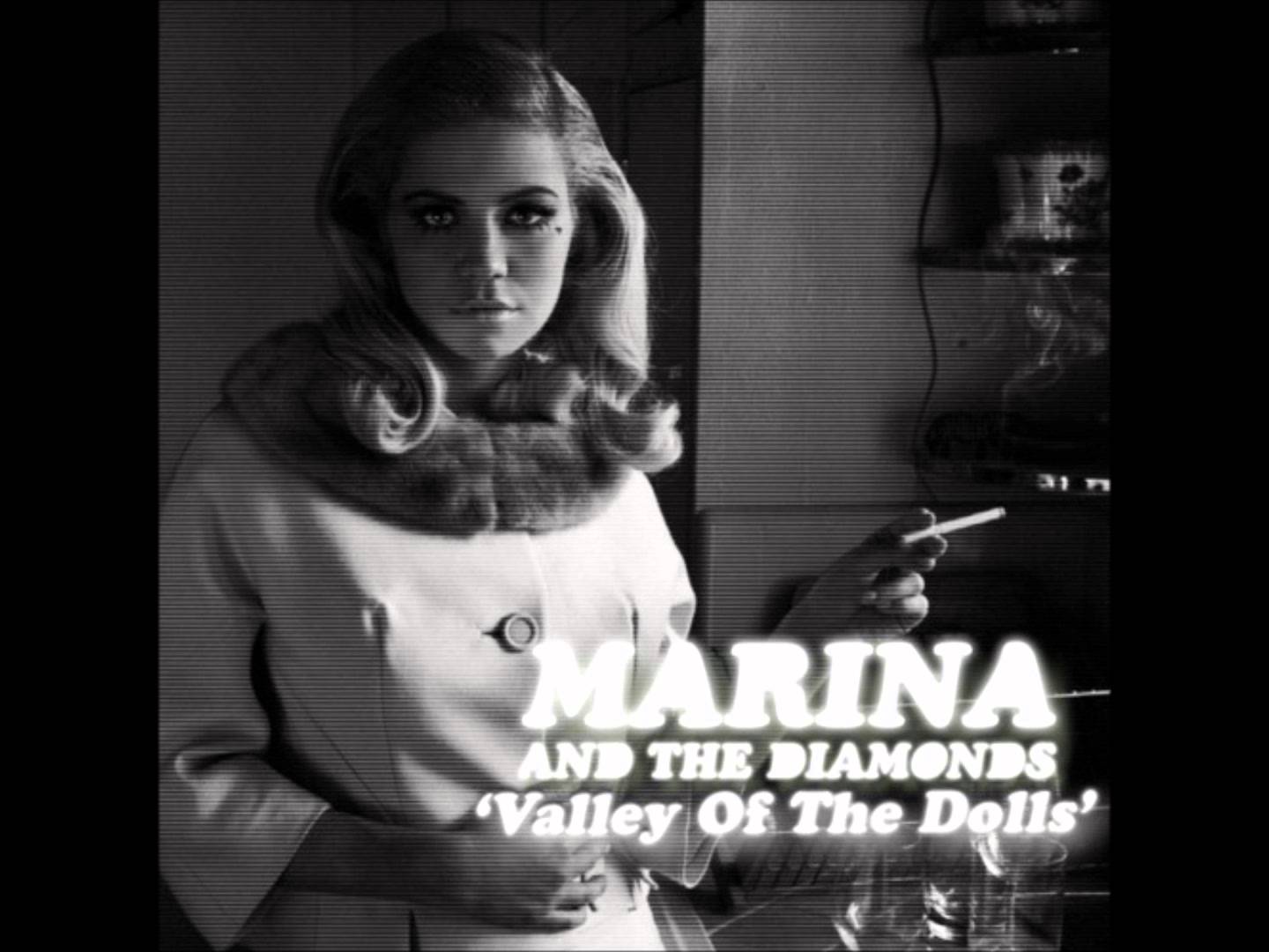 Marina feat. The Diamonds - Valley Of the Dolls